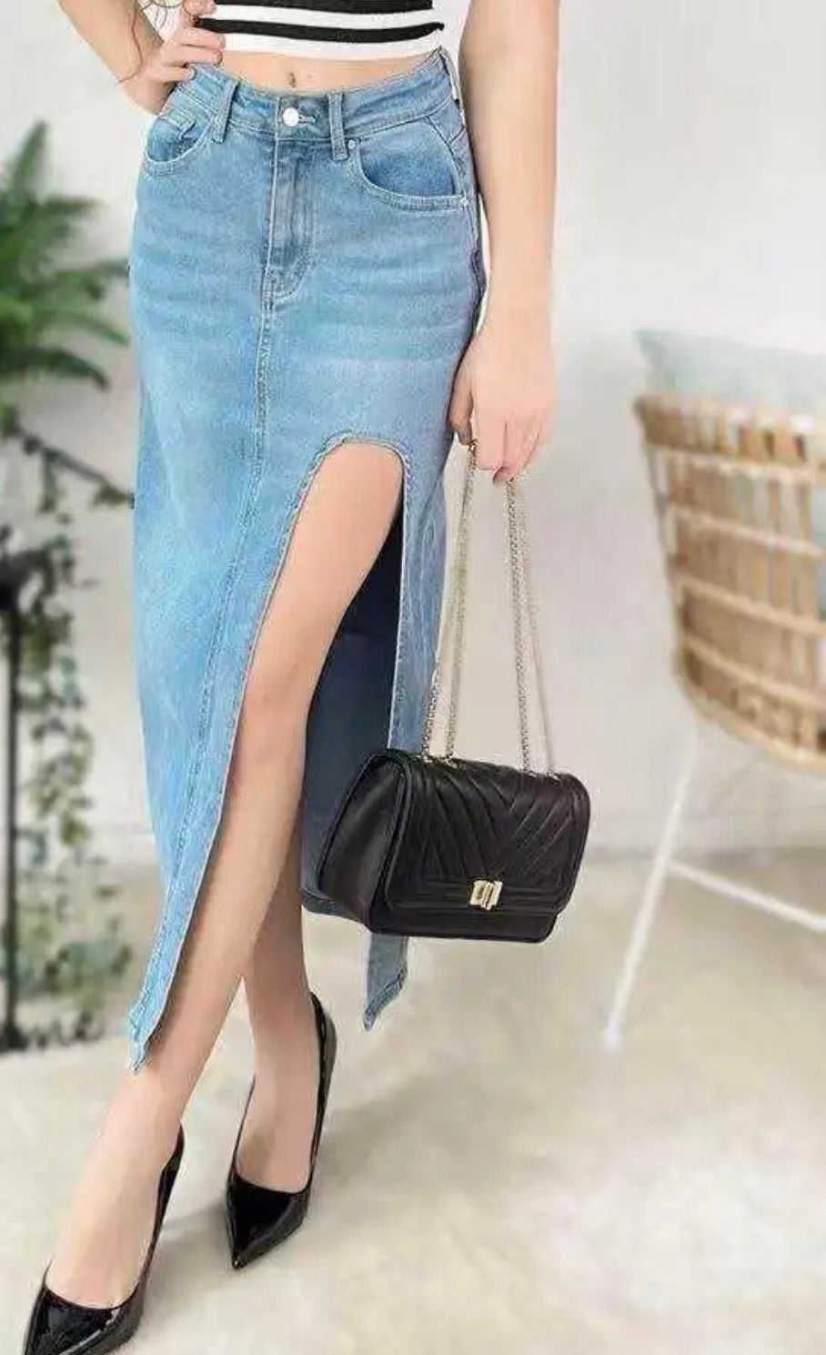 GONNA IN DENIM JEANS